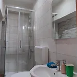 Apartment R&m *